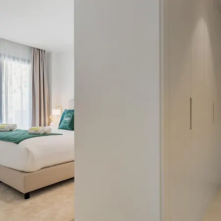 Vivi Homes - El Valle Pool, Wellness, Gym & Sea View Apartment Fuengirola