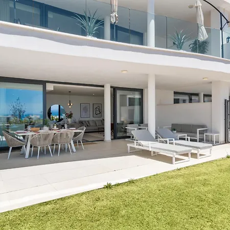 Vivi Homes - El Valle Pool, Wellness, Gym & Sea View Apartment *