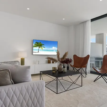 Vivi Homes - El Valle Pool, Wellness, Gym & Sea View *